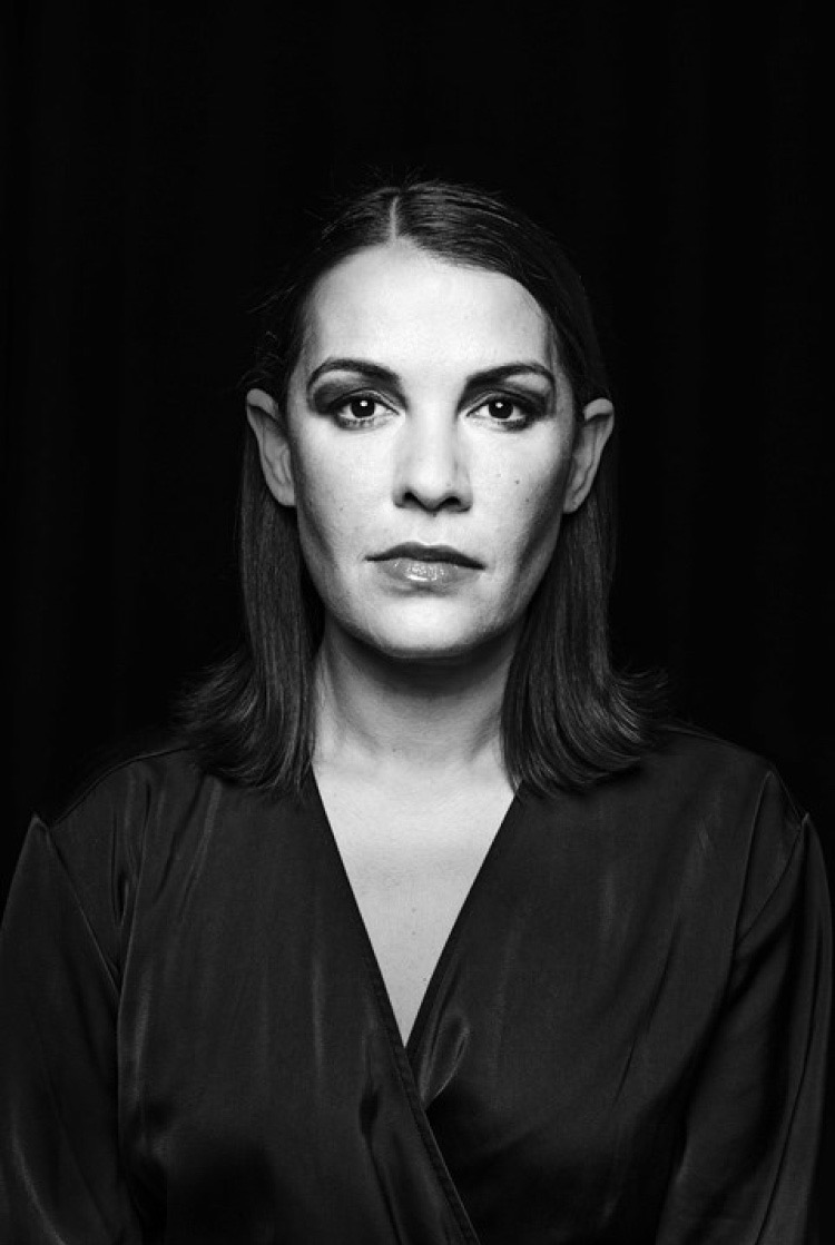 艾妲‧露絲 Aida Loos