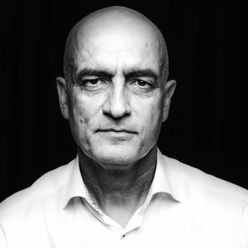 西羅斯‧米爾扎伊 Siroos Mirzae